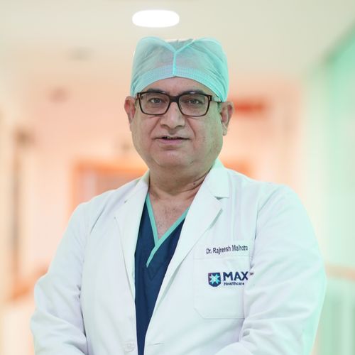 Dr. Rajneesh Malhotra's Image